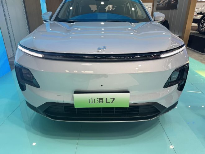 2024 Beijing Auto Show: Jietu all-in-one hybrid off-road products unveiled.