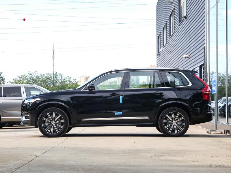 恩施沃尔沃XC90特价出售！优惠17.49万，不容错过