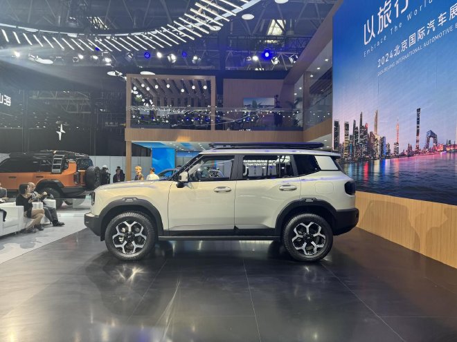 2024 Beijing Auto Show: Jietu all-in-one hybrid off-road products unveiled.